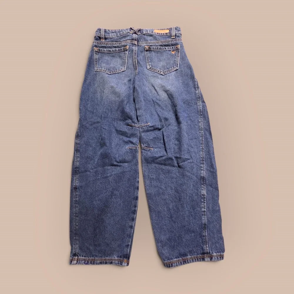 Justice blue color